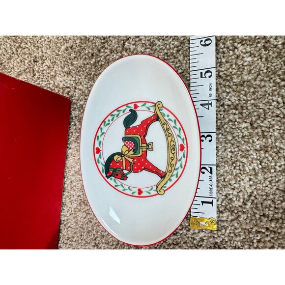 VTG Ceramic Tumbler and Soap Dish Set Made in Japan Rocking Horse Christmas - Picture 4 of 7